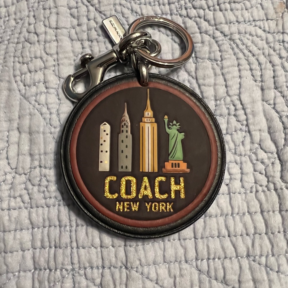 COACH NEW YORK SKYLINE KEY FOB & BAG CHARM